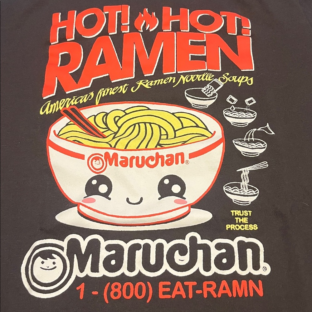 Maruchan Hot! Hot! Ramen Graphic Tee - Black & Red